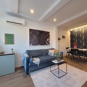 https://duomo-navigli-new-design-apt-in-fashion-district-casa-allegra.it-lombardy.com