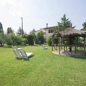 https://villa-agriturismo-la-gazzella.it-tuscanyhotel.com